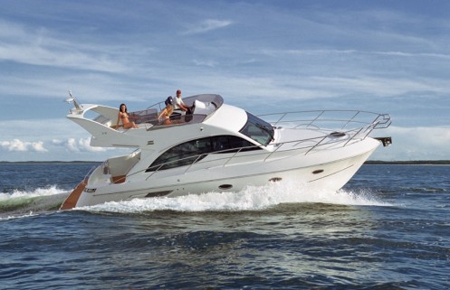 Galeon 390 fly